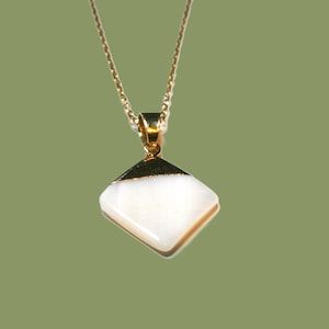 White mother-of-pearl necklace gold-plated, chain with white mother-of-pearl pendant diamond, real mother-of-pearl necklace image 3