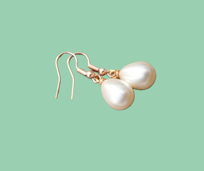 Perlen Ohrschmuck, weiß