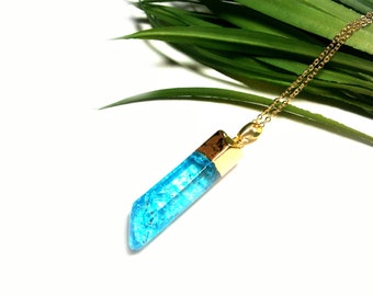 Hellblaue Kristallkette, Halskette gold vergoldet, Kette mit blauem Kristall Anhänger, blaue Natursteinkette
