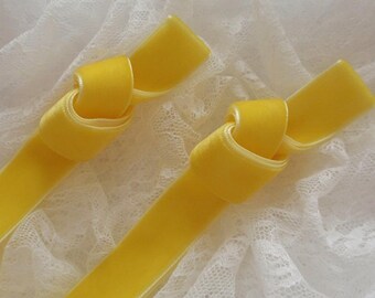 Velvet Ribbon 3 yards in Yellow (3/4 inch) More Color to Choose R-34-18