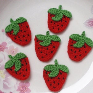 6 Crochet  Strawberries In Red, Green, Black YH - 084