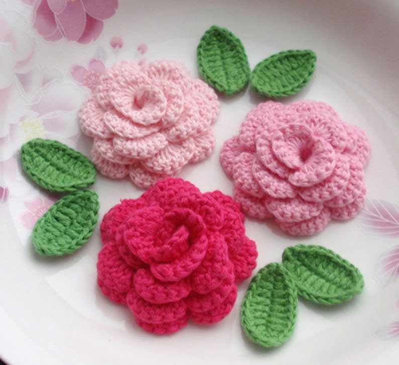 3 Crochet Flowers roses With Leaves YH 142-02 - Etsy
