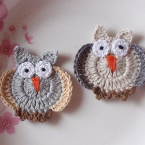 2 Crochet Owls (2-1/4 Inches) In  Gray, Tan, Cream, Sliver , Brown, Orange, White, Black YH - 078-04