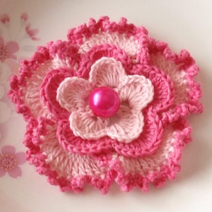 Crochet Flower in 3 inches in Lt Pink, Bubblegum Pink  YH - 076-11