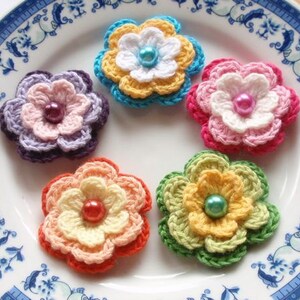 5 Crochet Flowers In  Multicolor Y H-031-02