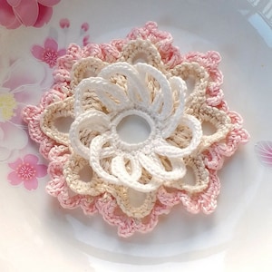 Larger Crochet Flower in 3-3/4 inches YH-280-01