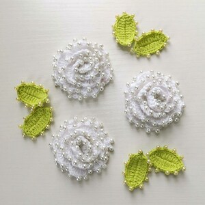 3 Crochet Flower With Pearls- Yh-297