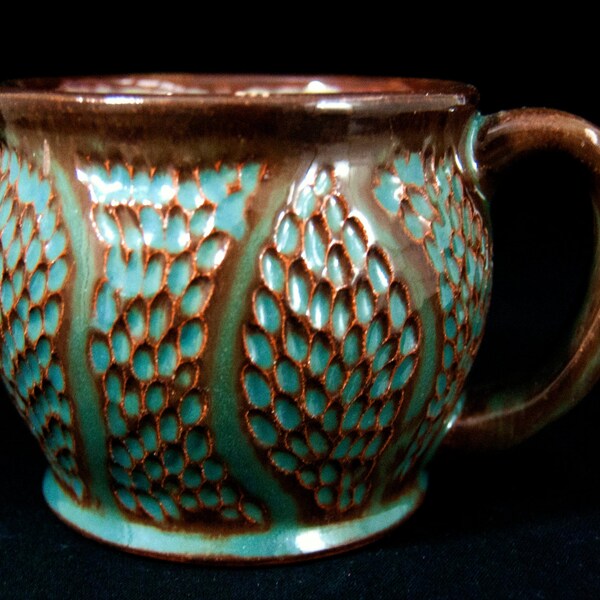 Textured Teal Mug with Beautiful Carvings