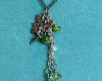 Collar con dije de hada caprichoso - Regalo para ella - Niñas - Mujeres - Cosplay - Disfraz - Disfraces - Fantasía - Ferias renacentistas - Hadas - Imaginación - Fiesta del té