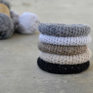 Crochet bangle bracelet, woolen crochet bracelet in natural colours, crochet cuff bracelet, crochet jewelry, textile bracelet image 1