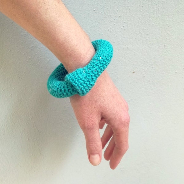 Crochet bracelet turquoise - art jewelry