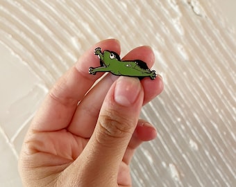 glow in the dark froggy hard enamel lapel pin | HOP TO IT | encouragement | halloween badge | spooky season pin | halloween pin | frog