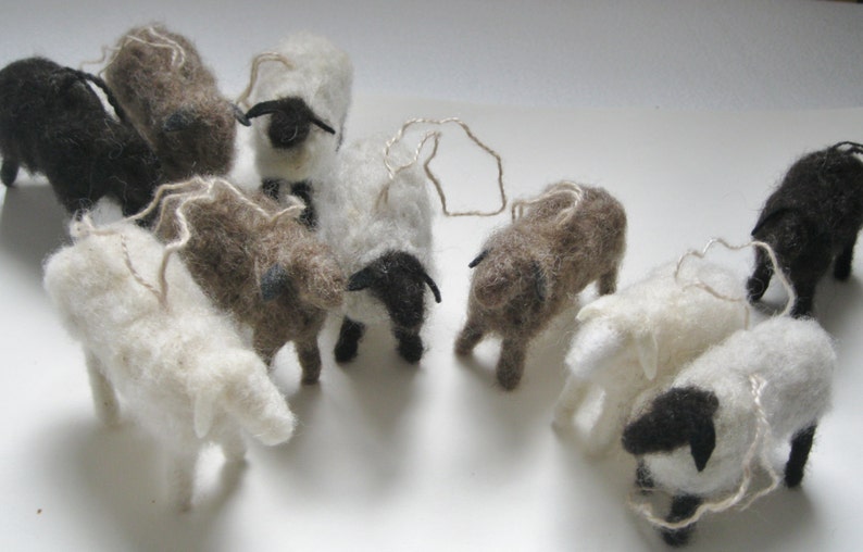 Sheep Ornaments Set of 5 Hand Felted Wool Sheep Ornaments from The Wool Trunk. #holidaydecor #christmastree #ornaments #feltedwool