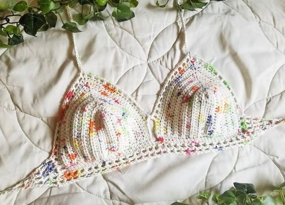 Peekaboo Crochet Bralette Tutorial
