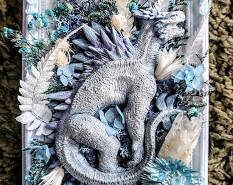 Shimo - Godzilla x Kong framed Crystal Wreath