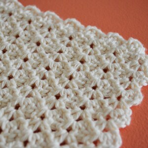 Pattern Simple Scallop Crochet Baby Blanket for Baby Girl or Baby Boy Instant Download image 2