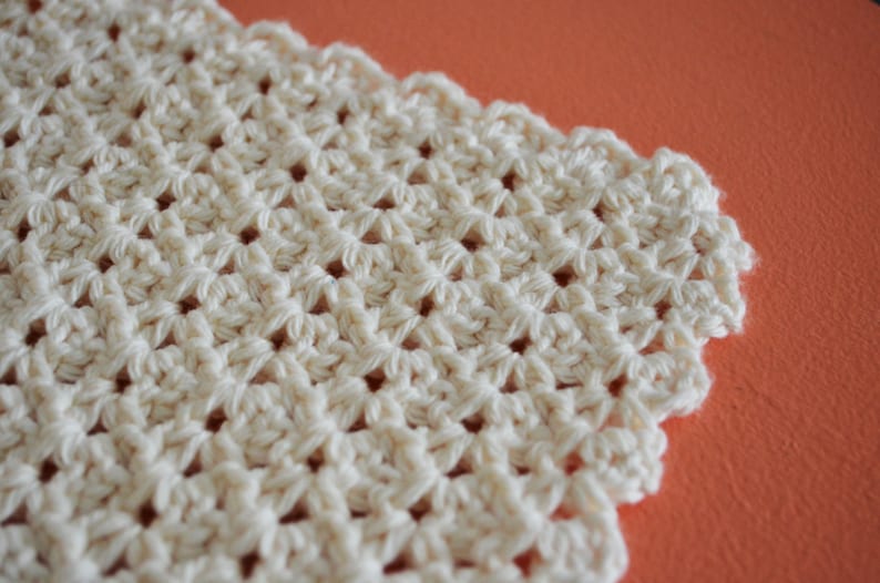 Pattern Simple Scallop Crochet Baby Blanket for Baby Girl or Baby Boy Instant Download image 2