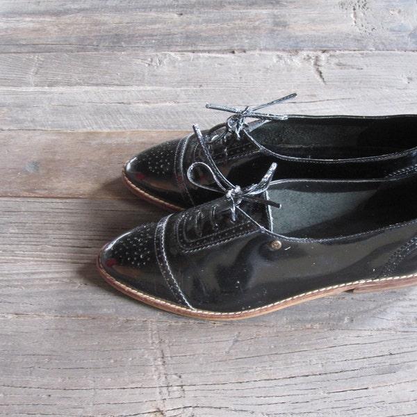 Vintage Patent Leather Eitenne Aigner Oxford Shoes