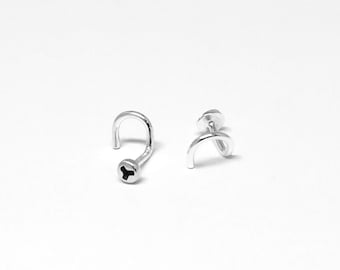 Tiny SILVER Tri-Wing SCREW Nose Stud. 3mm Nose Screw. Nose Piercing Jewelry. Handmade 925 Sterling Silver Hardware Jewelry. Body Piercing.