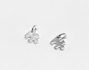 Tiny PUZZLE Piece Charm Bracelet. Handmade .925 Sterling SILVER Jigsaw Puzzle Piece Bracelet with Dainty Chain. Autism Awareness Jewelry.