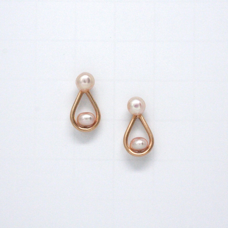 Minimalist Pearl Earrings. Fresh Water PEARL Studs with Rose Gold plated drop Ear Jacket Rose GOLD plated teardrop and Natural Pearl