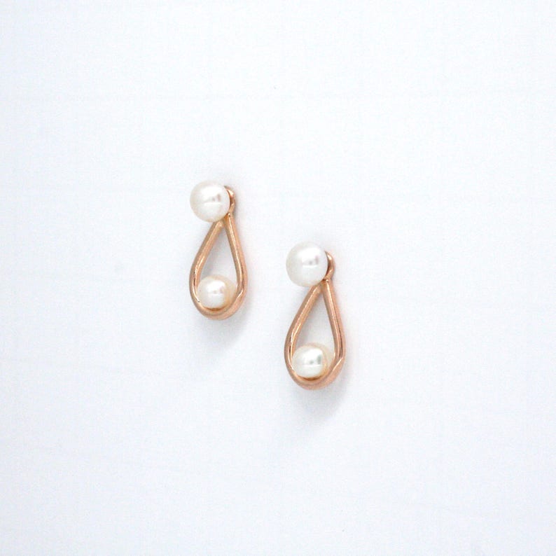 Minimalist Pearl Earrings. Fresh Water PEARL Studs with Rose Gold plated drop Ear Jacket Rose GOLD plated teardrop and Natural Pearl