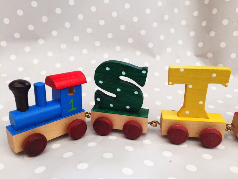Houten Trein Alphabet Naam GEPERSONALISEERDe trein met de hand Etsy