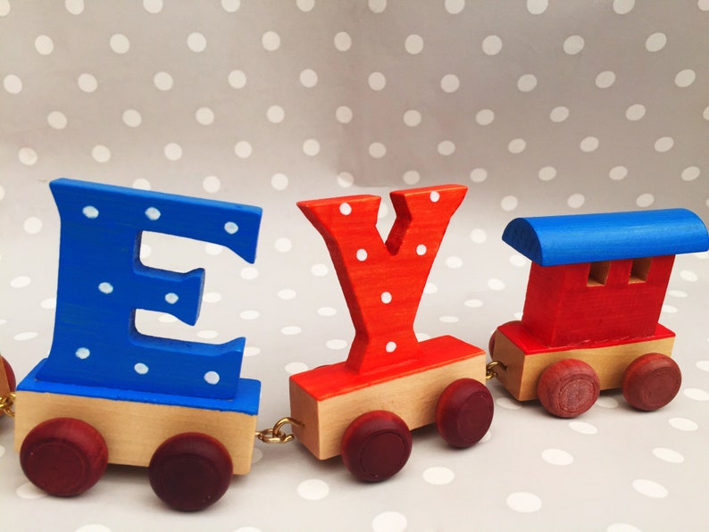 Houten Trein Alphabet Naam GEPERSONALISEERDe trein met de hand Etsy