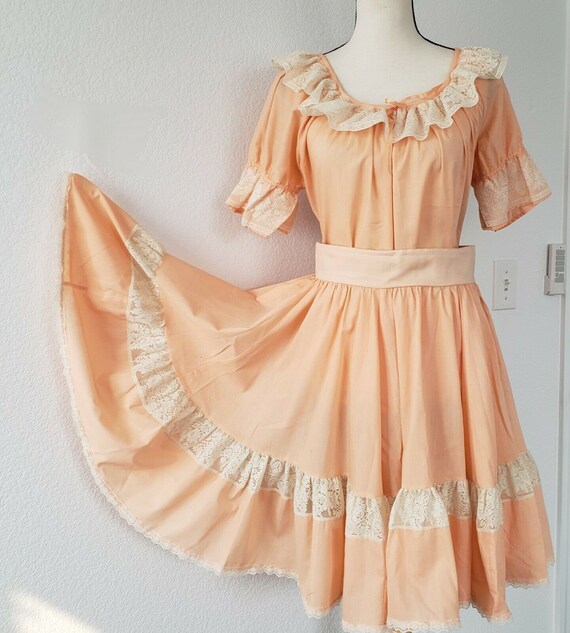 1970s Rockmount Ranch Wear Women's Peach & Floral