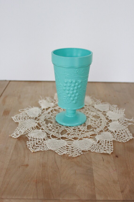Milkglass Vase Goblet Vintage Beachy Ocean Breeze Blue Cottage Shabby Chic Flower Vase Fenton Hobnail Il_570xn