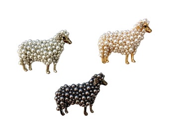 Lamb Pearl broach Rodeo