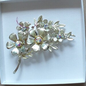 Brooch Vintage Coro with Rhinestone