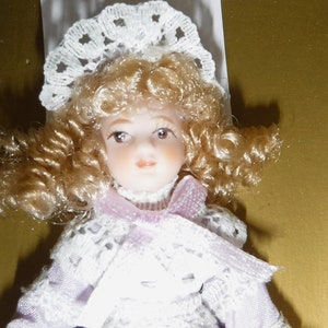 Dolls Mini Vintage Victorian Dolls with Moveable Arms,legs and Hair