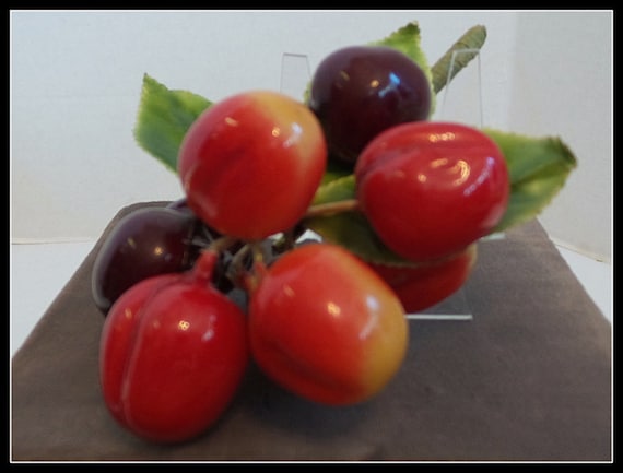 Brooch 1950s Cherries