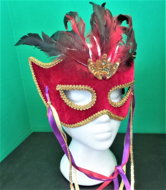 Vintage Masquerade Red Velvet Mask - image 5