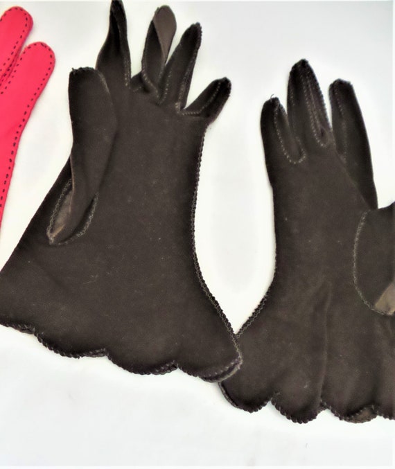 Pair of Ladies Vintage Leather Gloves - image 6