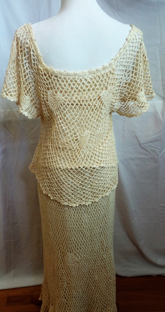 Vintage Handmade Crocheted Skirt and Top - image 4
