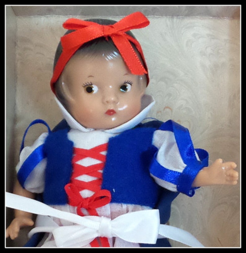 effanbee dolls snow white