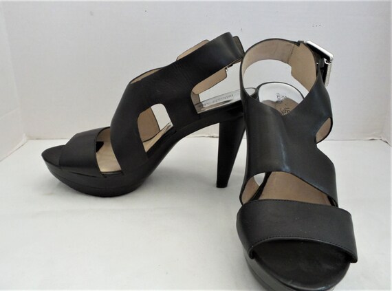 Shoes Vintage Michael Kors Platform High Heels - image 3