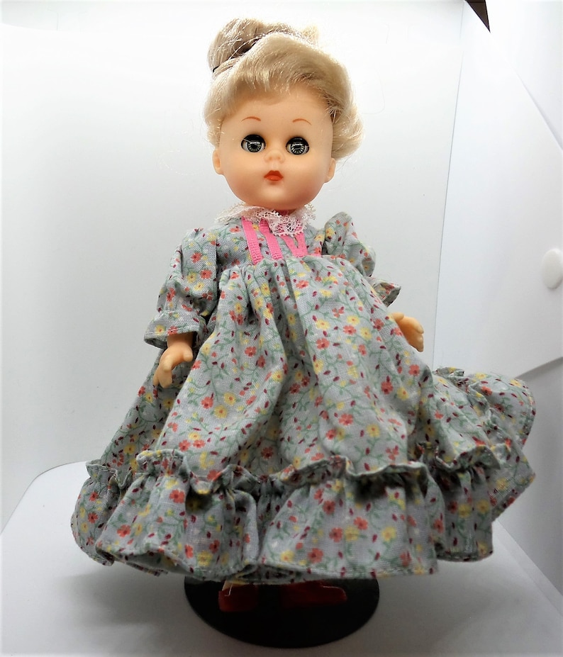 vintage vogue doll
