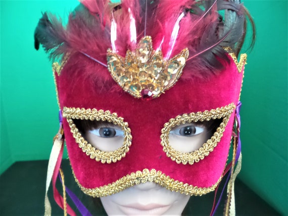 Vintage Masquerade Red Velvet Mask - image 2