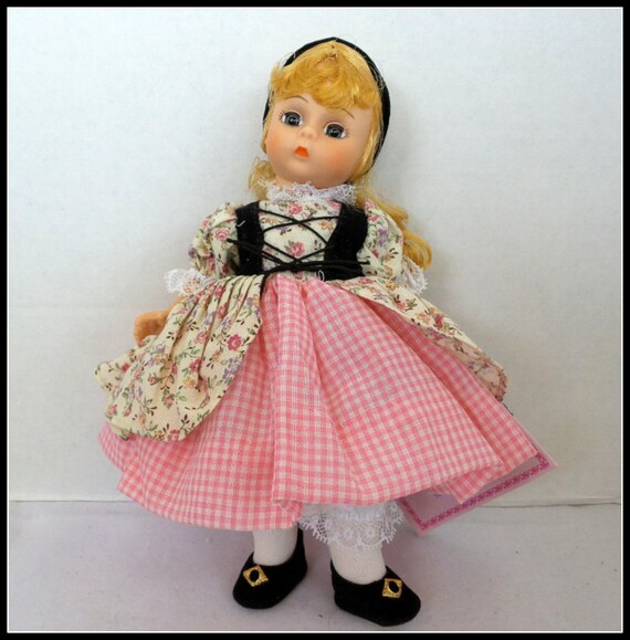 madame alexander goldilocks doll