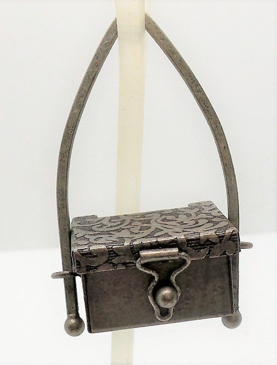 Metal Charm Box with Mini Dice - image 1