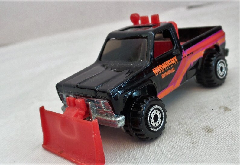 Toy Cartoon Network Truck,Standard Oil Kersosene Horse Drawn Tanker and Hotwheel Truck