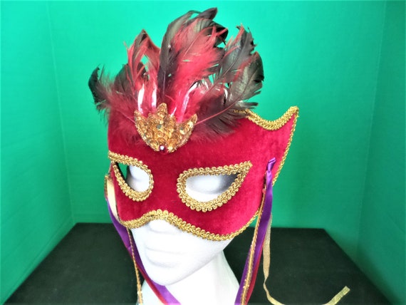 Vintage Masquerade Red Velvet Mask - image 7