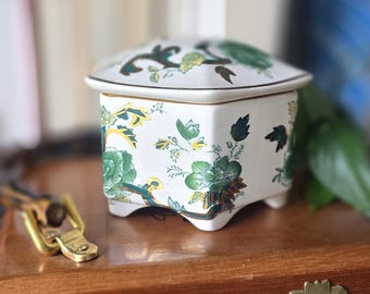 ヴィンテージ シノワズリ 磁器小物入れ：青い花柄六角形の記念品