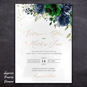 Hochzeitseinladungs-Blumen-elegantes kundenspezifisches lädt Blumen-Marineentwurfskarte und Grün-Goldtext ein