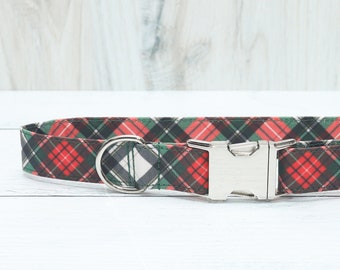 Plaid Christmas Dog Collar: Red, Green, and White Tartan