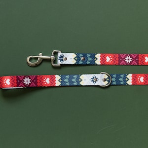 Nordic Winter Webbing Dog Leash, Paw Print Dog Leash, Rainbow Christmas Dog Leash, Nordic Sweater Dog Lead, Heavy Duty Dog Leash