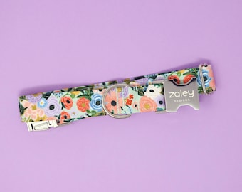 Hondenhalsband, Rifle Paper Company, babyblauw met koraal, lavendel en blauwe bloemen, lente bloemen hondenhalsband, zomerbloemen, girly hondenhalsband